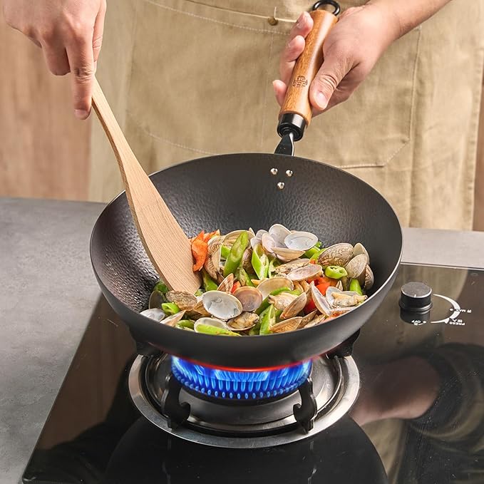 WANGYUANJI 11-Inch Round-Bottom Carbon Steel Wok with Glass Lid, Removable Wooden Handle, Traditional Pow Pan for Gas Flame/Wok Ring Only (Not for Flat-Top or Induction)