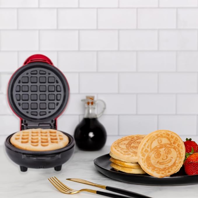 Uncanny Brands Ohio State Buckeyes Brutus Buckeye Mini Waffle Maker - Cook With Your Favorite Mascot