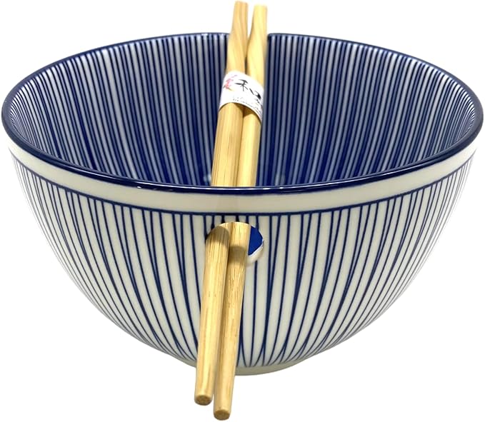 Urban Tokyo Porcelain Japanese Motif Design Ramen Udon Noodle Rice Bowl With Chopsticks 20 fl oz 6 inch Diameter Bowl Sets Color Box Packaging (Tokusa Lines)
