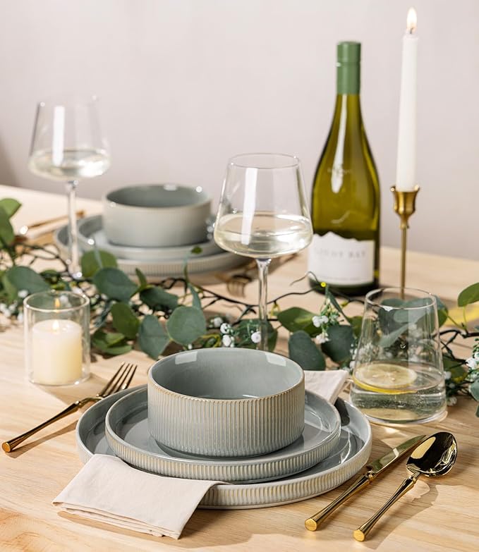 TheTerra Ceramic Dinnerware Sets for 8, 24 Pieces Porcelain Lightweight Plates and Bowls Sets, Scratch Resistant Dish Set, Oven & Microwave & Dishwasher Safe, Desert Sage