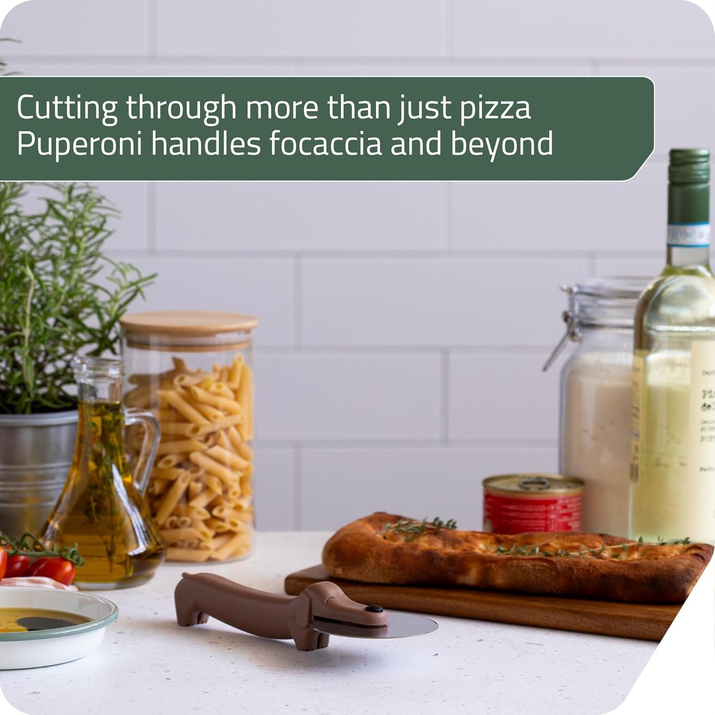 Peleg Design Puperoni Cute Pizza Cutter Wheel – Dog-Shaped Plastic Pizza Cutter Wheel with Stainless Steel Blade & Durable Plastic Handle, Funny Pizza Gifts