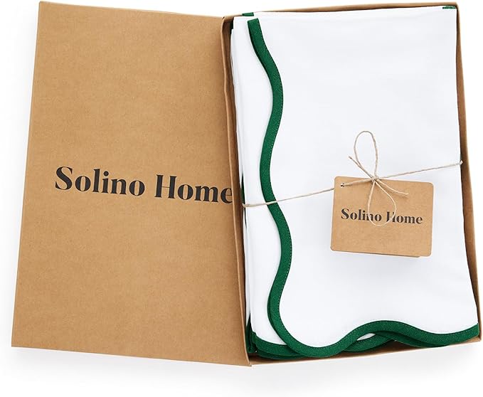Solino Home Scallop Linen Cloth Napkins Set of 4-100% Pure Linen Christmas Green and White Dinner Napkins 20 x 20 Inch - Giselle Scallop Edge, Handcrafted and Machine Washable