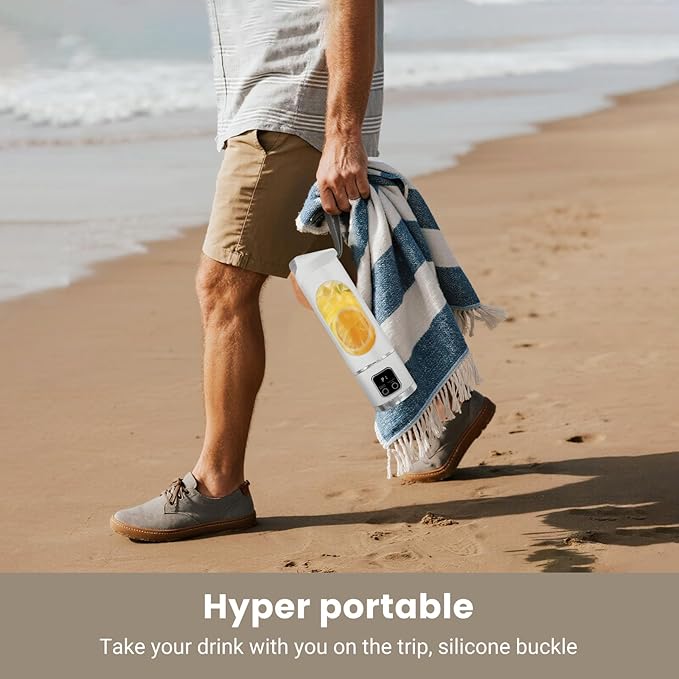 Portable Blender Personal Electric USB，500ML Portable juicer Shakes and Smoothies Blender，Small Blenders，Mixing，Compact、Convenient and Versatile (White)