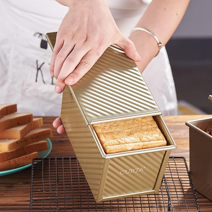 CURTA Pullman Loaf Pan with Lid 1 lb Dough Capacity Non-Stick Bakeware for Baking Bread, Corrugated sourdough bread pan, Champagne Gold 1pcs