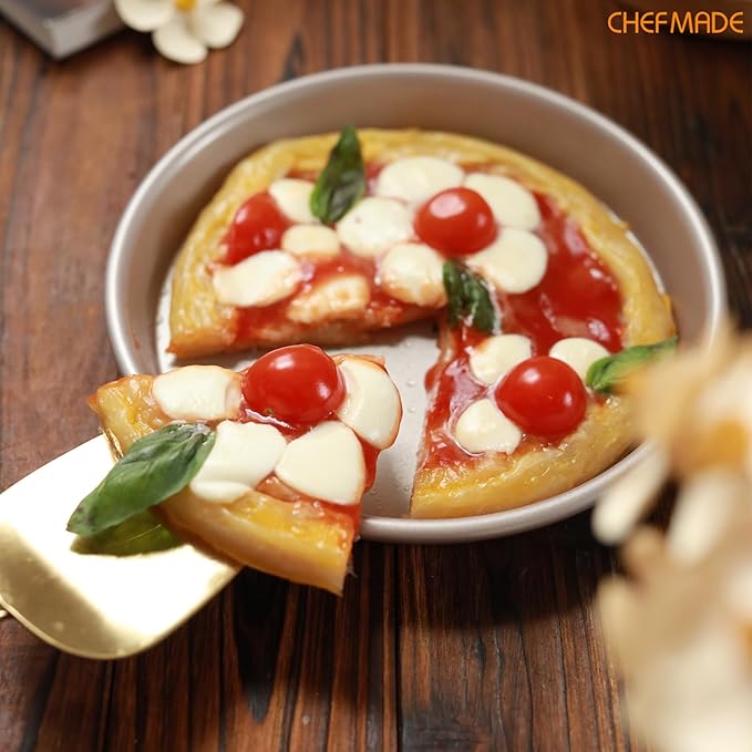 CHEFMADE Pizza Pan, 7-Inch Non-Stick Pancake Bakeware for Oven Baking (Champagne Gold)