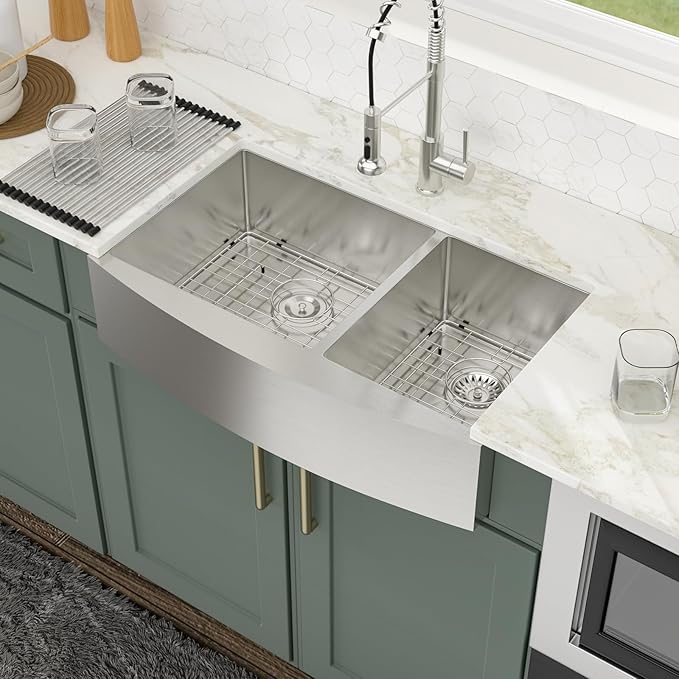 Logmey 33 Inch Double Farmhouse Sink - Apon Front Double Kitchen Sink 16 Gauge Stainless Steel Farmhouse Sink 33x20x9 Inch Double Bowl 60/40 Kitchen Sink