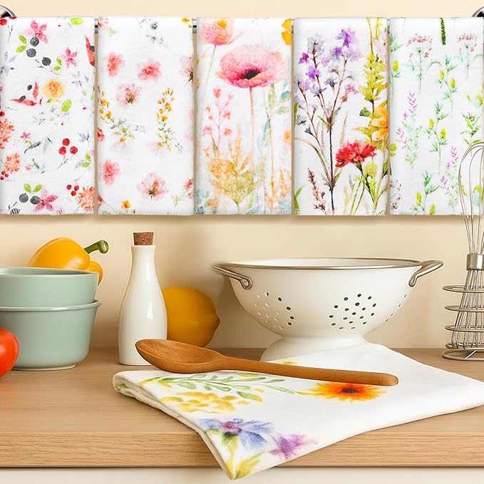 6 Pack Reusable Cleaning Cloths Washable Cotton Kitchen Dish Towels for Home Christmas Party Supplies Bulk, 9.84x11.81in (Wildflowers)