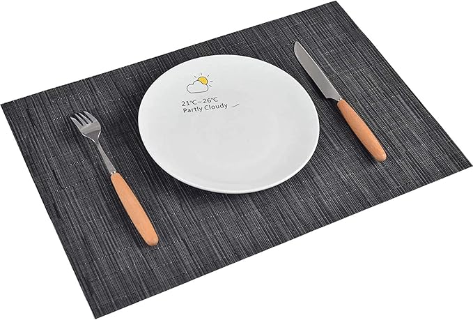 SHACOS Placemats Set of 8 Woven Vinyl Place Mats for Dining Table Wipe Clean Heat Resistant Washable Kitchen Table Mats (8, Black)