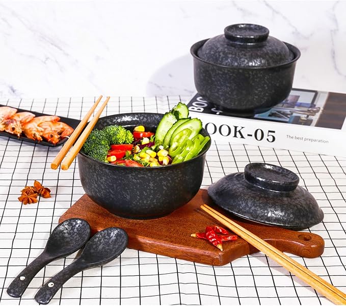 Ceramic Ramen Bowl Set, 800ml, with Lid, Spoon and Chopsticks, Japanese Vintage Large Soup Bowls Instant Noodle Bowl Asian Tableware (Black*2)
