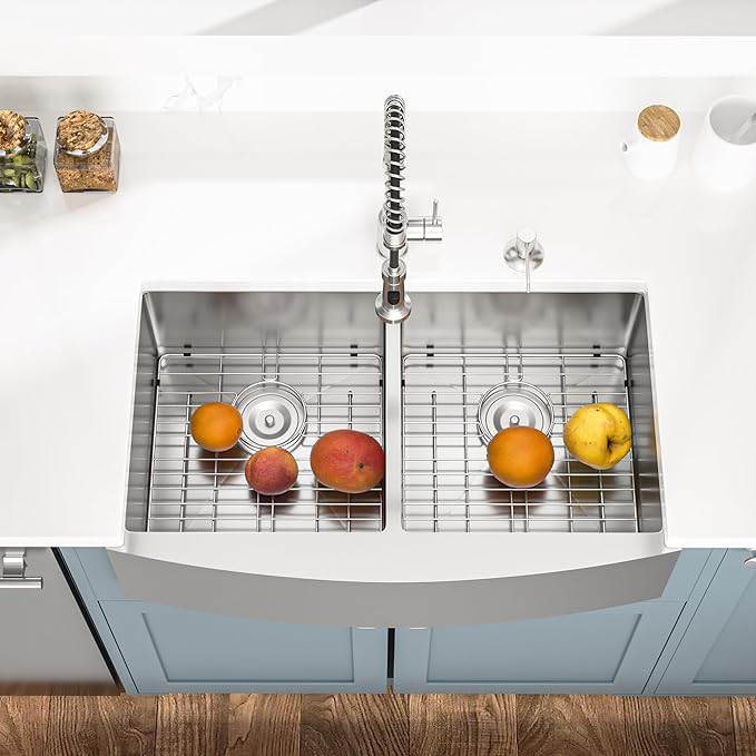 Mocoloo Stainless Farmhouse Kitchen Sink - 33x20 Inch Undermount Double Bowl Kitchen Sinks 16 Gauge Stainless Steel 50/50 Apron Farm Kitchen Sinks, 10 Inch Basin