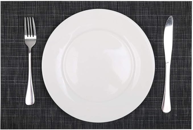 SHACOS Placemats Set of 6 Woven Vinyl Place Mats for Dining Table Wipe Clean Stain Resistant Table Mats Indoor Outdoor (6, Black)
