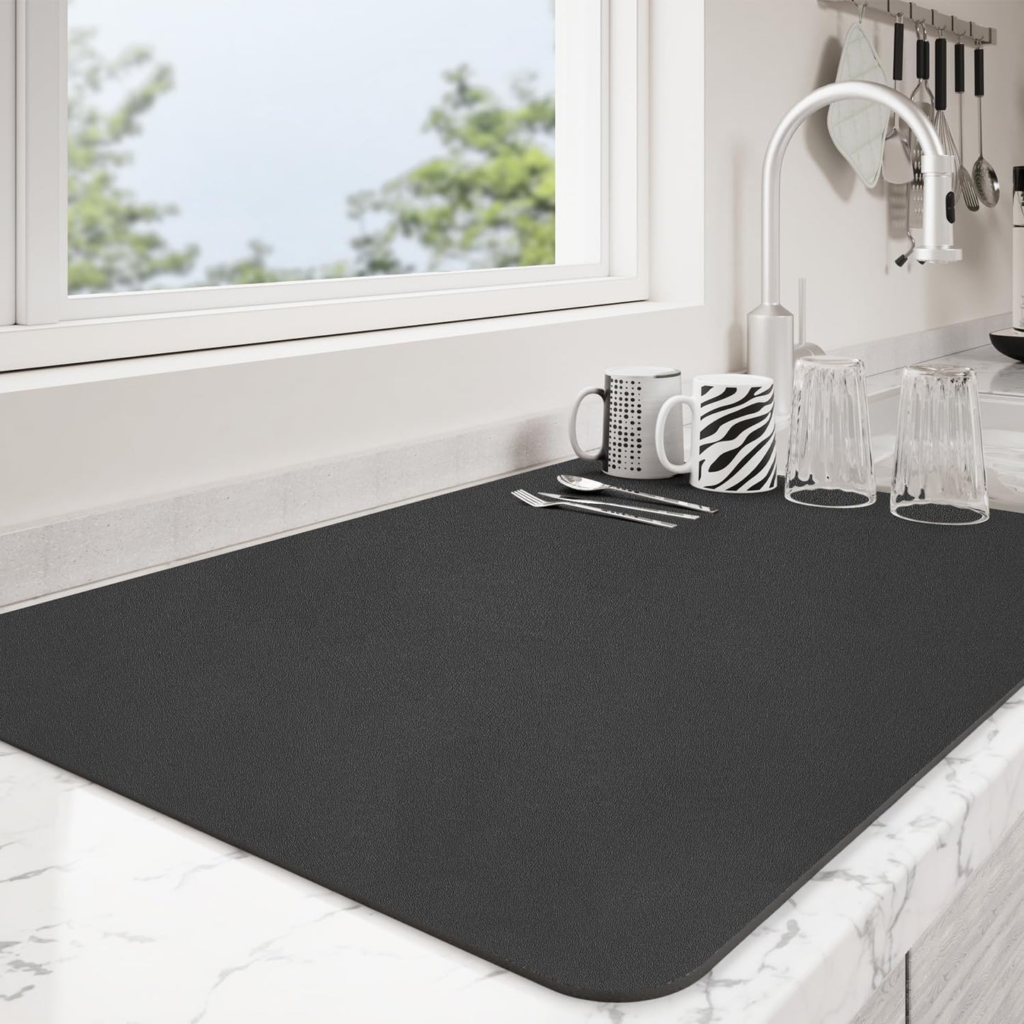 Dish Drying Mat for Kitchen Counter | Coffee Bar Mat for Countertops | Heat Resistant Drainer Mat with Non-slip Rubber Backed | Hide Stain Kitchen Absorbent Draining Mat | Black 18"x24"