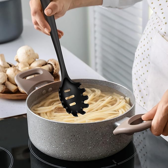 Thickened Silicone Kitchen Utensils Set, 600°F Heat Resistant Silicone Cooking Utensils, Spatula, Spoon, Whisk, Tongs, Kitchen Gadgets Sets for Nonstick Cookware, Dishwasher Safe BPA Free (Black)