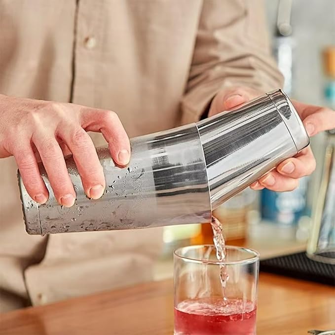 WPHUAW Boston Cocktail Shaker Set - 28 oz & 20 oz Professional Drink Shaker, Stainless Steel Martini Shaker Mixer set for Home Bar, Cocktail Parties & Bartenders