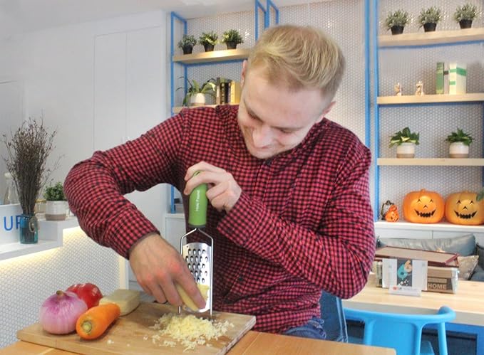Hoki Found Cheese Grater Shredder Stainless Steel - Kitchen Vegetable & Fruit Grater, Zester, Coarse, Fine & Medium Grating, Green