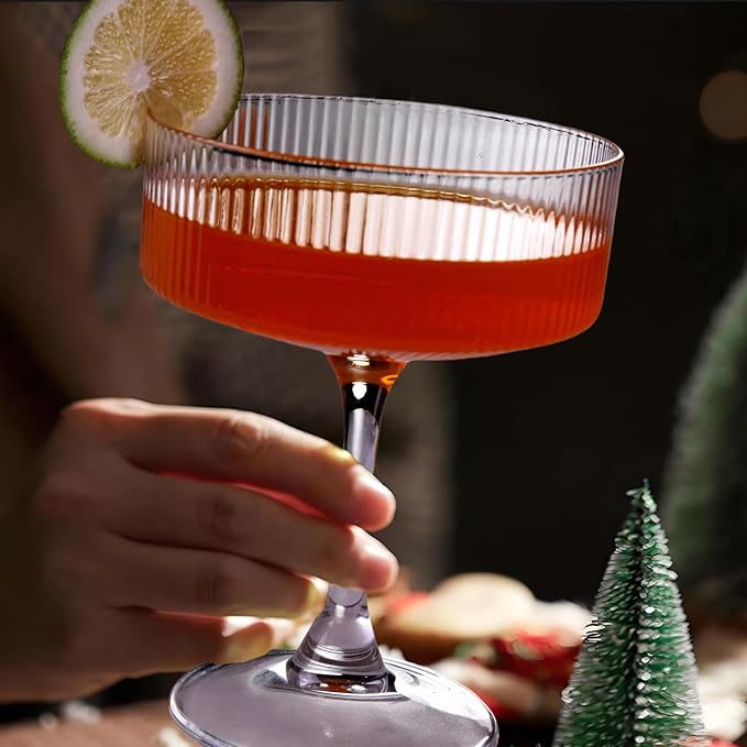 11oz Large Vintage Coupe Glasses Set of 6,Ribbed Cocktail Glasses,Classic Espresso Martini Glasses,Margarita and Champagne Glasses for Bar,Wine,Dessert,Cocktail Glassware Gift Set