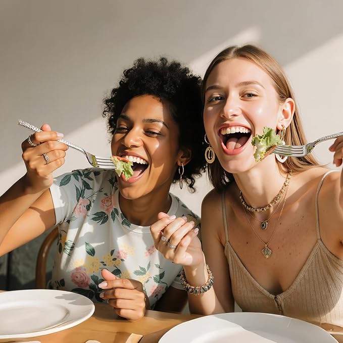 KINGSTONE 36 Piece Silverware Set with Steak Knives, Hammered Silverware Set for 6, 18/10 Stainless Steel Flatware, Cutlery Set for Home, Party, Wedding, Mirror Polished Dishwasher Safe