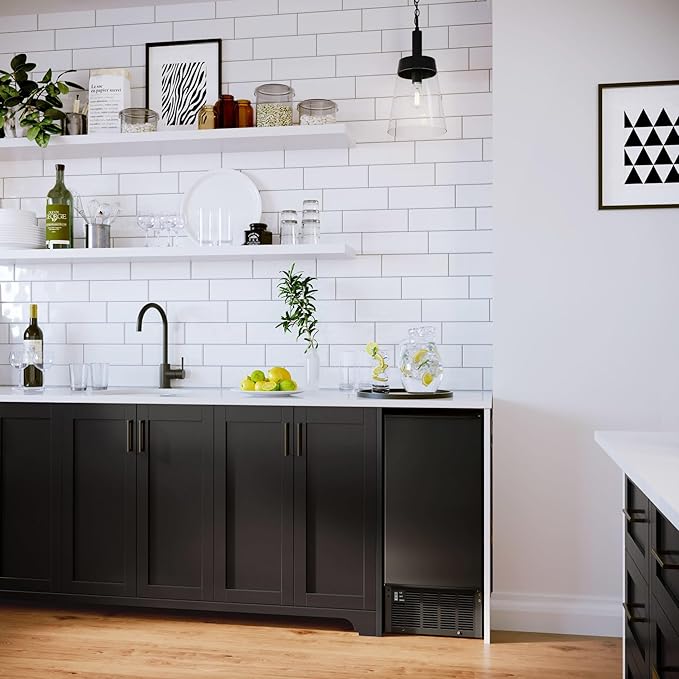 EdgeStar IB450SS 50 Lb. 15 Inch Wide Undercounter Clear Ice Maker - Stainless Steel