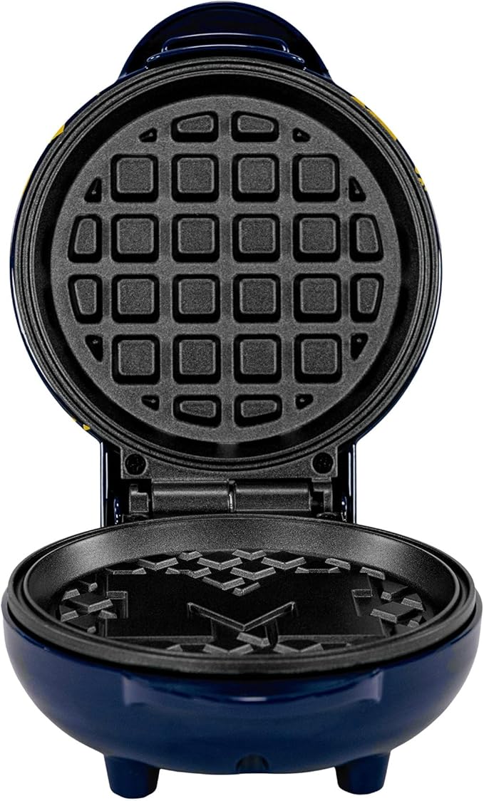 Uncanny Brands Michigan Wolverines Mini Waffle Maker - Small Kitchen Appliance