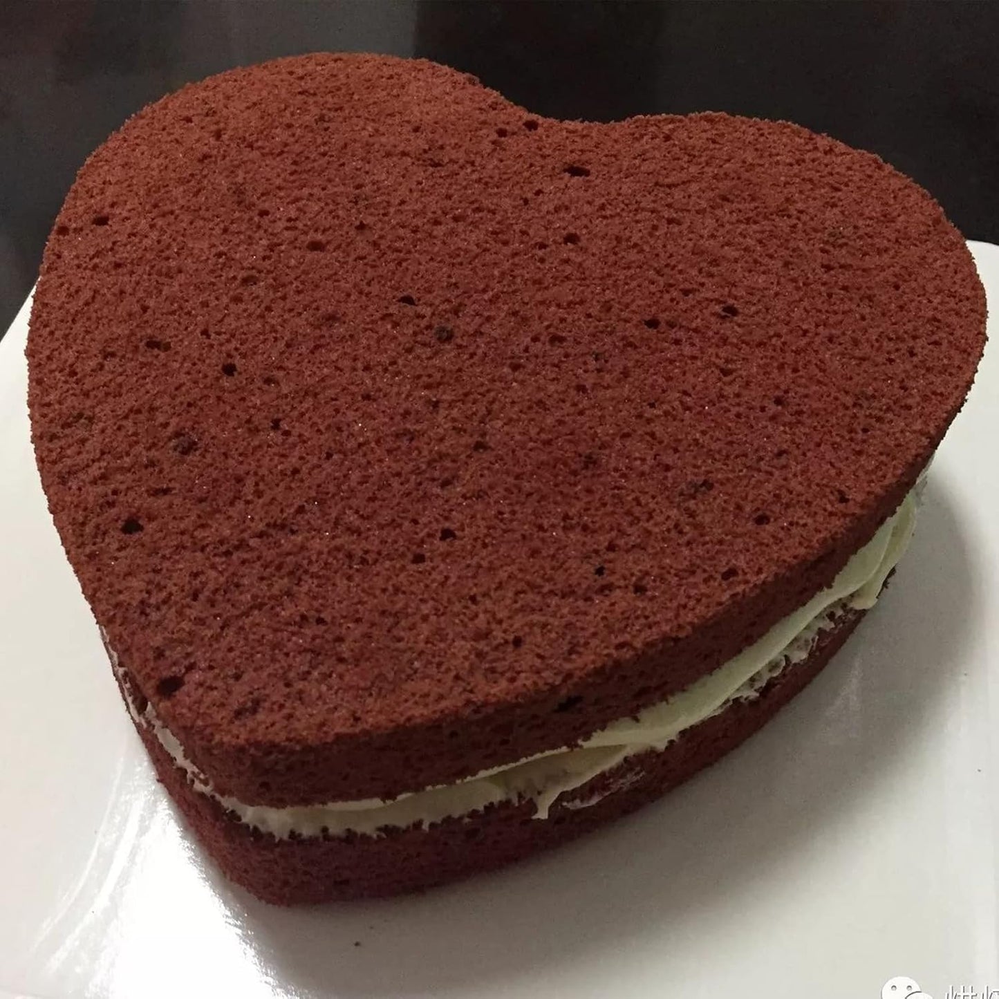 set of 3 Heart-shaped cake pan,6 inch heart-shaped cake tin, aluminum, for weddings, parties, family and other occasions cake (6 x 2 Inch,Set of 3)