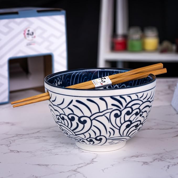 Urban Tokyo Porcelain Japanese Motif Design Ramen Udon Noodle Rice Bowl With Chopsticks 20 fl oz 6 inch Diameter Bowl Sets Color Box Packaging (Nami Waves)