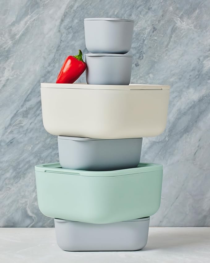 Caraway Glass 4.4 Cup Food Container - Ceramic Coated for Nonstick Storage with Glass Lids - Dishwasher, Oven & Microwave Safe