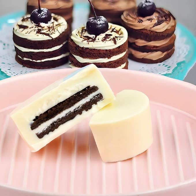 3Pcs Muffin Top Pan,Round for Baking,Non-Stick Silicone Baking Mold for Cupcakes,6-Cavity Silicone Egg Molds for Breakfast Sandwiches,Pudding,