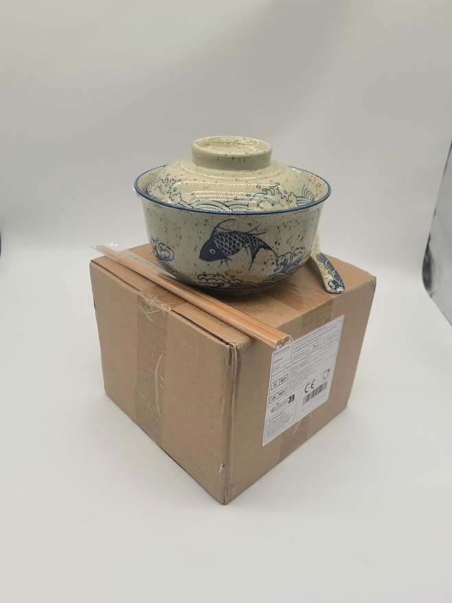 Ceramic Ramen Bowl Set, 800ml, with Lid, Spoon and Chopsticks, Japanese Vintage Large Soup Bowls Instant Noodle Bowl Asian Tableware (Fish*1)