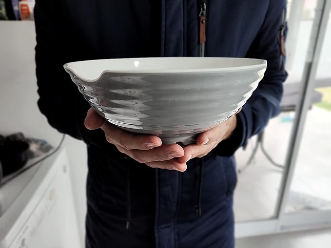 4 XL Gray White bowl set, 12 Pieces Ramen Bowls. Asian Japanese soup with Spoons and Chopsticks. Restaurant Quality Melamine, Large 52 oz for Noodles, Pho, Udon, Thai, Chinese dinnerware, 9 inch