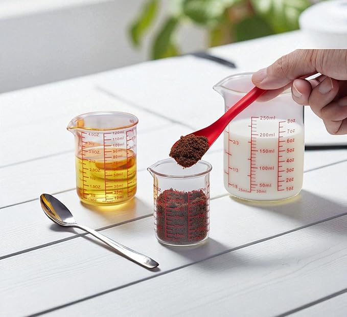 High Borosilicate Glass Measuring Cup-V-Shaped Spout，Glass Measuring Beaker for Kitchen or Restaurant, Easy to Read, 60 ML (2 Oz)-Pack of 2