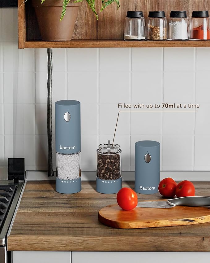 Electric Salt and Pepper Grinder Set with Dual Charging Base, 6 Adjustable Coarseness Levels & External Grind Settings, One-handed Operation Salt and Pepper Mills with LED Light, Blue