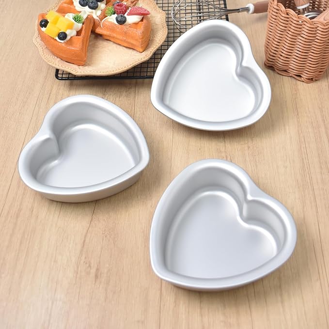 5 × 2 Inch heart cake pans,Set of 3, Aluminum Heart Cake Mold,Small Cake Pan, Heat Resistant Baking Cake Pan for Wedding, Party, Family Occasions, Chocolate. (5 × 2 Inch heart cake pan,Set of 3)