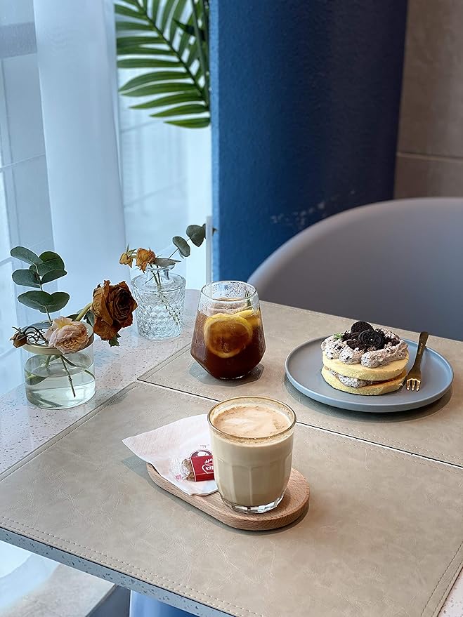 Waterproof PU Placemats, Faux Leather Dining Table Mat, Set of 6, Easy to Wipe Off Scrub Vinyl Mat, Heat & Stain Resistant for Office Conference Table, Home Decor