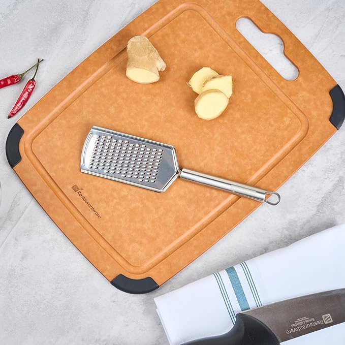 Restaurantware-German Standard Fine Handheld Graters, 6 Flat Cheese Graters - Dishwashable, Durable, Stainless Steel Food Grater With Handle, Suitable For Chocolate, Nutmeg, Garlic, Lemon, And, More