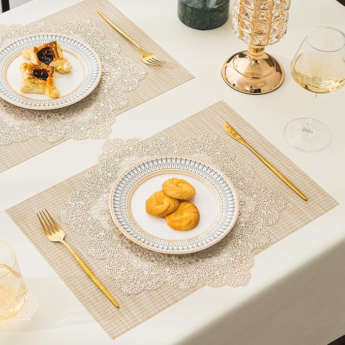 BACKTOEDEN Placemats Set of 6 Heat Resistant Washable Wipeable Placemats Woven Non-Slip Foldable Vinyl/Plastic Placemat Indoor/Outdoor Place Mats Kitchen Dining Table Mats, Gold Snowflake & Beige