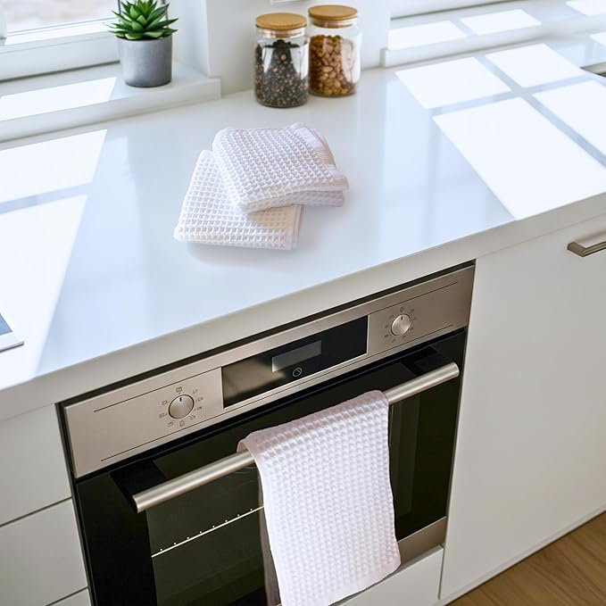 PÜSKÜL Organic Waffle Hand & Kitchen Towel 100% Turkish Cotton Set of 3 White - Premium Hotel Quality, Soft, Quick-Dry, Absorbent, Lint-Free Hand Towels 32X16 Inches (3, White)