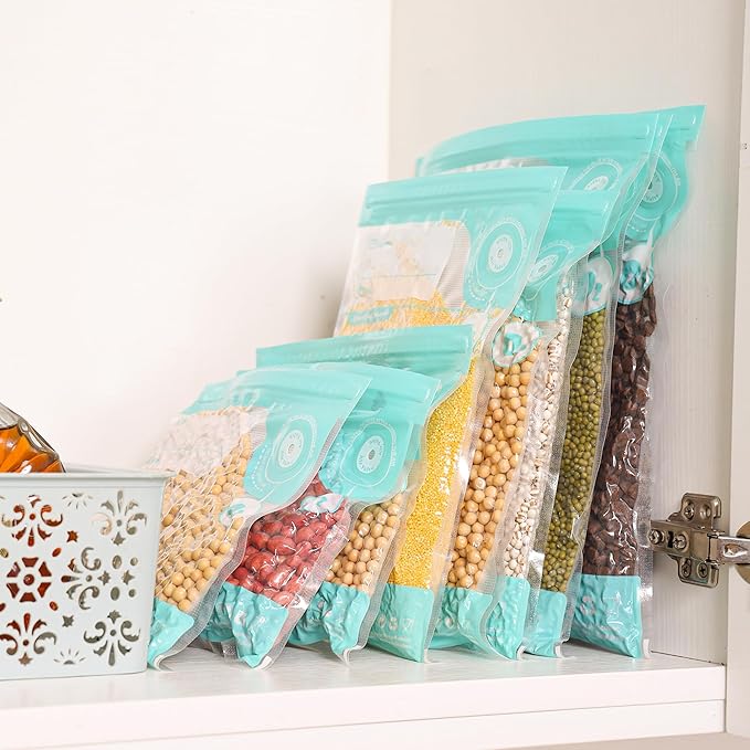 24PCS Sous Vide Bags Reusable, BPA Free Food Vacuum Sealer Bags, Thickened bag with a New Look, Vacuum Zipper Bags for Sous Vide Cooking, 20pcs food storage bags & 4 Seal Clips (8.2x 8.6 Inch))