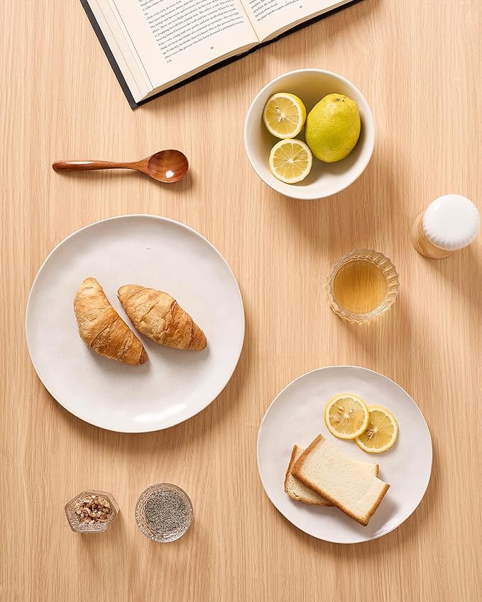 Famiware Dinnerware Sets for 6, Ocean Round 18-Piece Kitchen Plates and Bowls Sets, Microwave and Dishwasher Safe, Scratch Resistant, Matte White