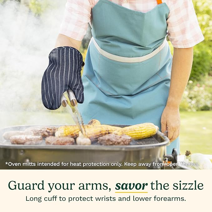 Cuisinart Heritage Kitchen Oven Mitts – Heat-Resistant Mitts for Oven with Non-Slip Neoprene Palm, Long Cuff, and Cotton Filling – Durable Oven Gloves for Cooking, Baking & Grilling (Denim Pinstripe)