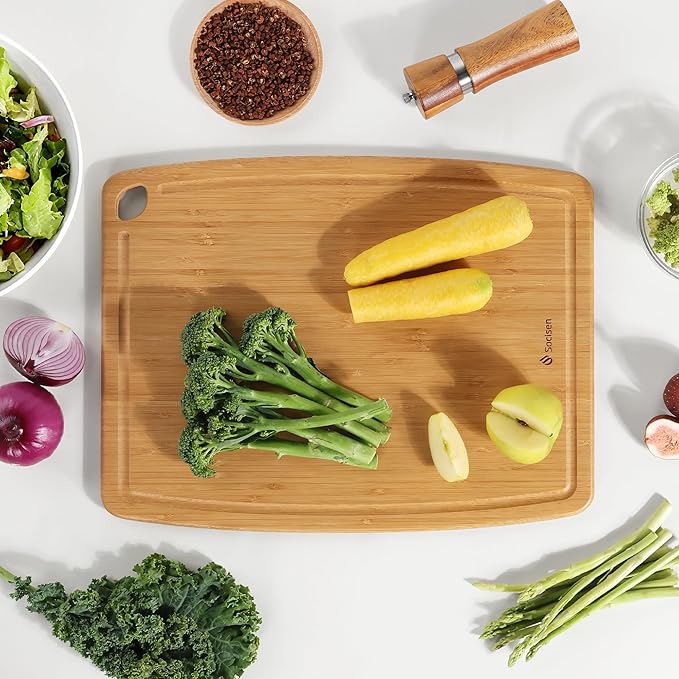 Lightweight Durable Bamboo Cutting Board with Non-Slip Feet, Extra Large Big Wood Cutting Boards for Kitchen with Juice Groove, Wooden Charcuterie & Chopping for Fruit, Vegetables & Cheese