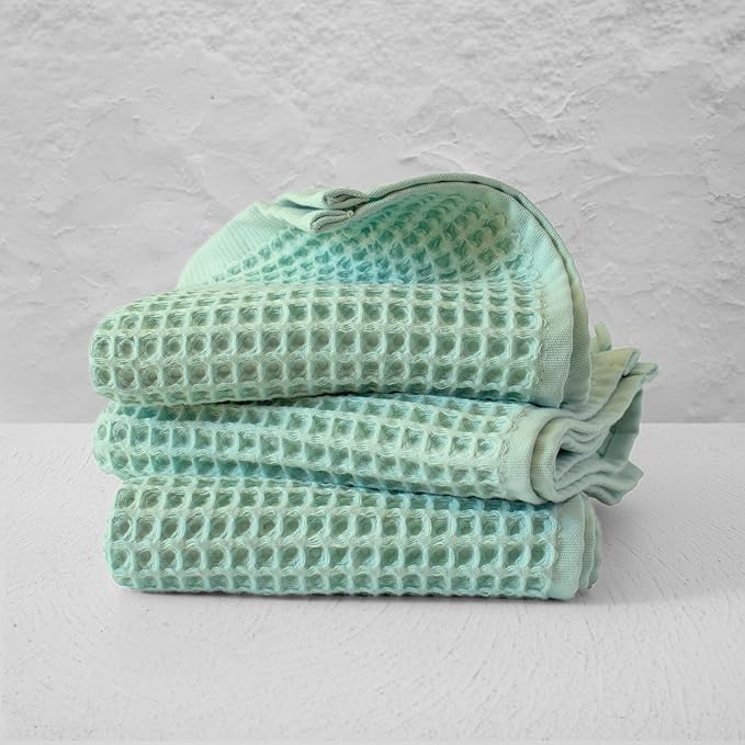 PÜSKÜL Organic Waffle Kitchen Towel 100% Turkish Cotton Set of 3 Ice Green - Premium Quality, Soft, Quick-Dry, Absorbent, Lint-Free Hand Towels 32X16 Inches (3, Ice Green)