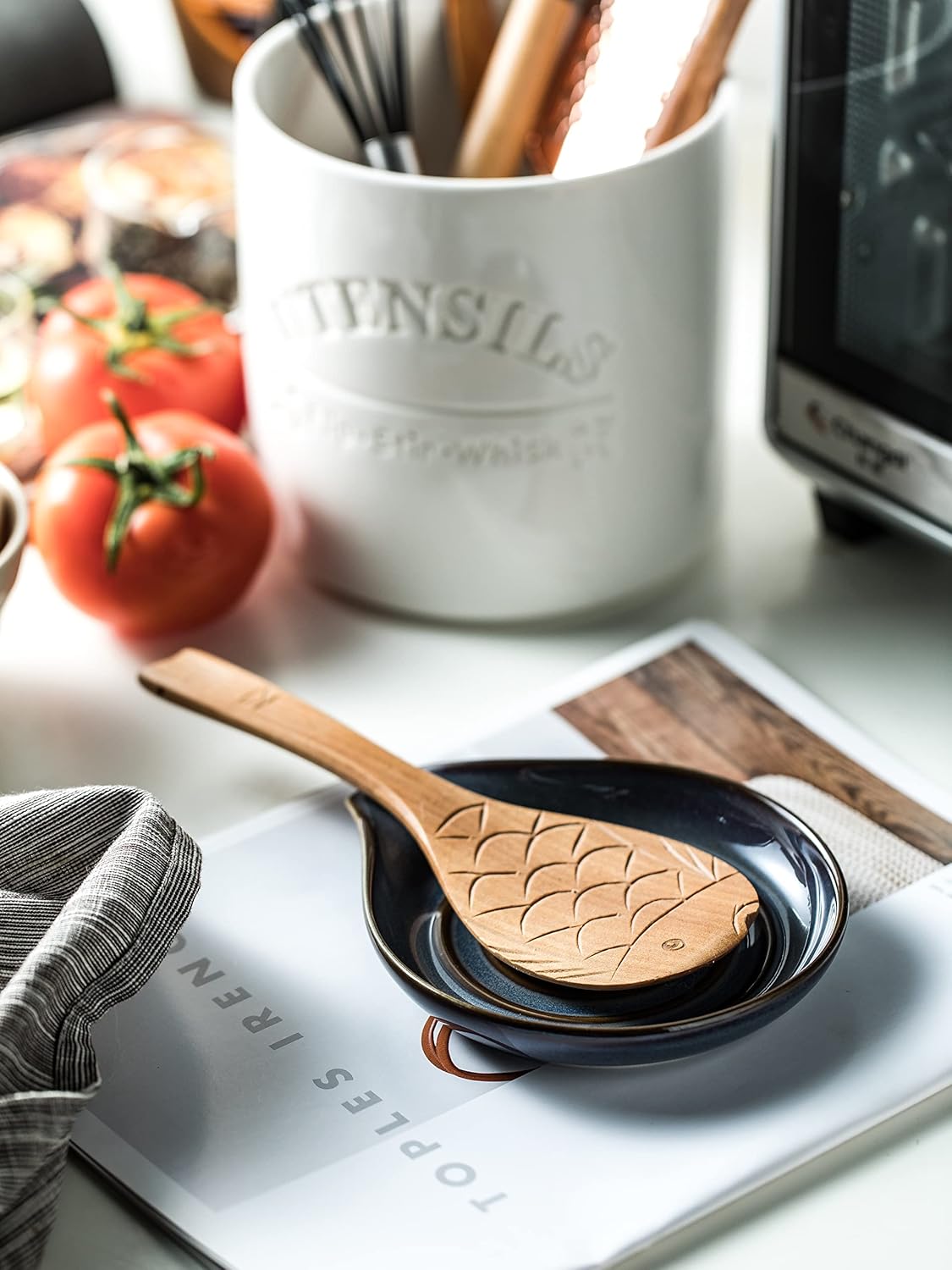 Spoon Holder, Cooking Spoon Rest for Stove Top Utensil Rest for Spoons, Ladles, Tongs, Spatula, Large Spoon Holder with Handle for Easy Grip Framhouse Decor Cute Kitchen Gadget, Gray and Blue