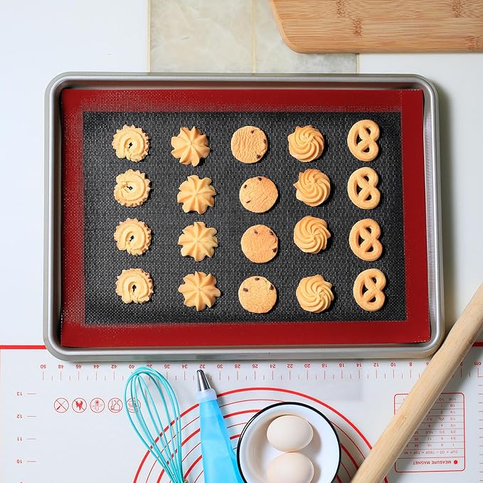 Silicone Baking Mat with Microperforated, 2 PCS Perforated Baking Mats/Oven Liners for 13" x 18" Half Sheet Pan, Reusable Air Mesh Silicone Mat for Cookie/Eclair/Bread/Pizza/Pastry