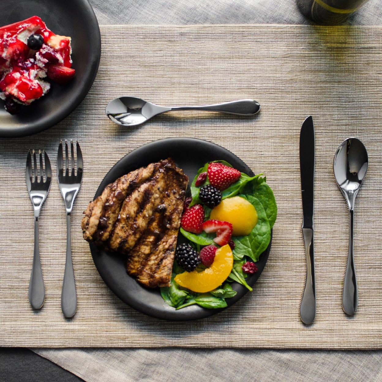 KNORK's Original Flatware Set - 45 Piece Glossy Silverware Set with Knork Forks - Durable and Stylish Knork Flatware Set for Everyday Use, Service for 8