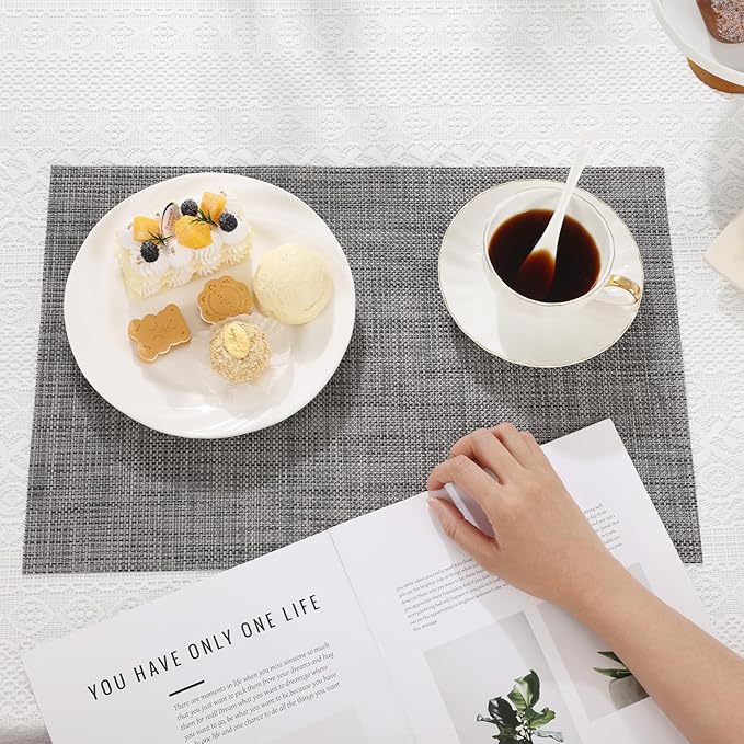 SHACOS Placemats Set of 4 for Dining Table Woven Vinyl Reversible Table Mats Wipe Clean Non Slip Place Mats Indoor Outdoor, Dark Gray