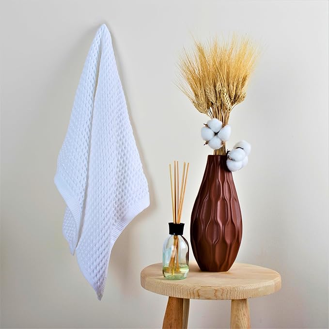 PÜSKÜL Organic Waffle Hand & Kitchen Towel 100% Turkish Cotton Set of 3 White - Premium Hotel Quality, Soft, Quick-Dry, Absorbent, Lint-Free Hand Towels 32X16 Inches (3, White)