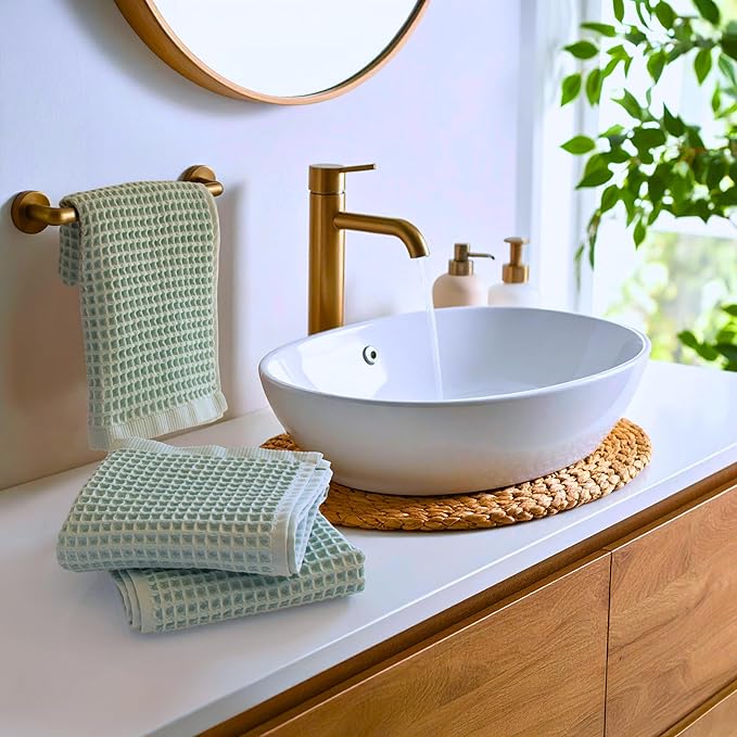 PÜSKÜL Organic Waffle Kitchen Towel 100% Turkish Cotton Set of 3 Ice Green - Premium Quality, Soft, Quick-Dry, Absorbent, Lint-Free Hand Towels 32X16 Inches (3, Ice Green)