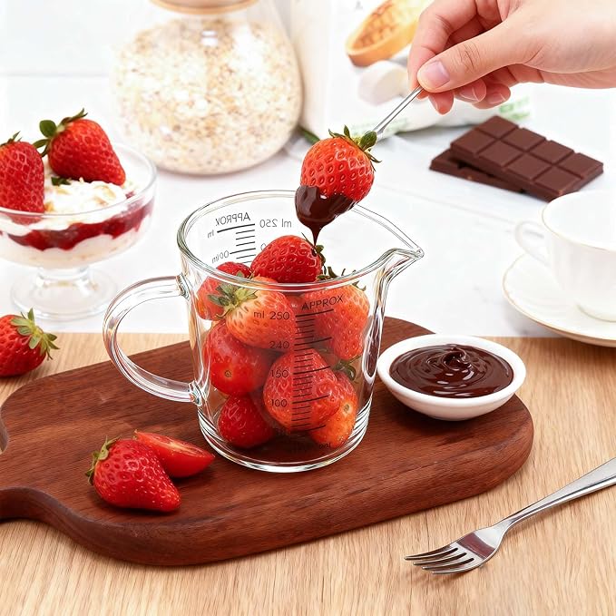 BCnmviku Glass Measuring Cups High Borosilicate [Insulated Handle | V-Shaped Spout]For Prepping Baking and Cooking Preheated Oven Dishwasher Freezer and Microwave Safe (250ml)