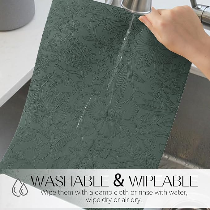 Romanstile Vinyl Placemats Set of 8-12 X 18 Inch - Heat Resistant Non-Slip Embossed Floral Place Mats 100% Waterproof Oilproof Wipeable Faux Leather Table Mats for Kitchen/Dining/Party, Green