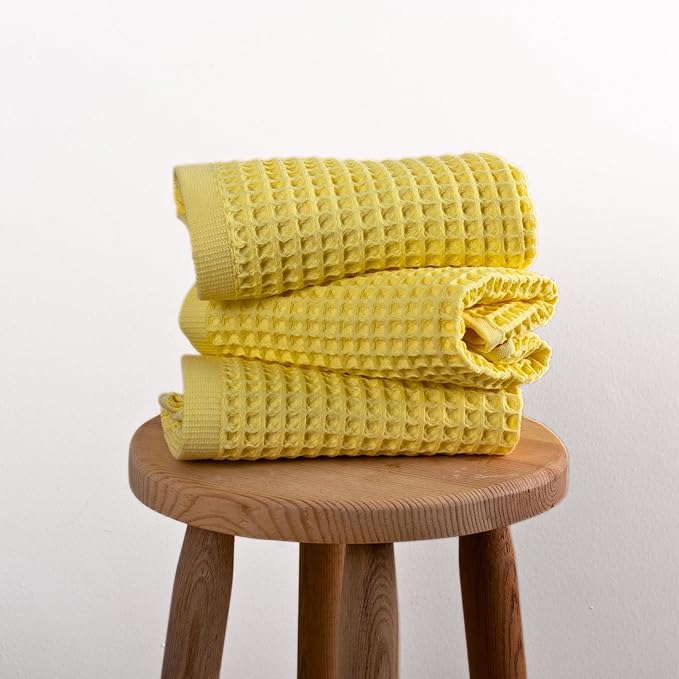 PÜSKÜL Organic Waffle Kitchen Towel 100% Turkish Cotton Set of 3 Yellow - Premium Quality, Soft, Quick-Dry, Absorbent, Lint-Free Hand Towels 32X16 Inches (3, Light Yellow)